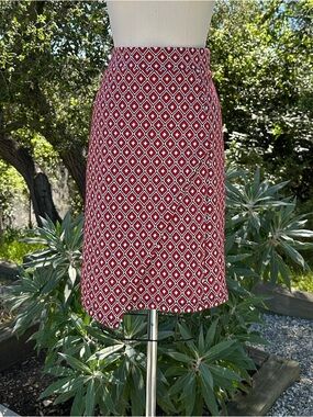Maeve Anthropologie "Wiles" diamond jacquard midi skirt - size SP